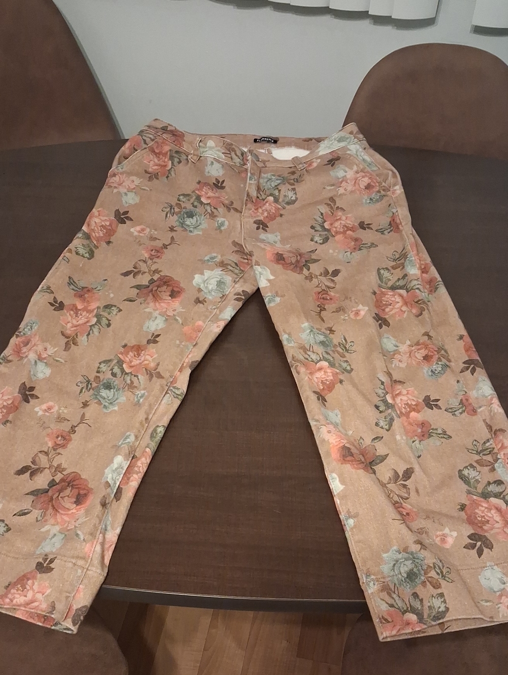 Flamingals Tan Floral Jean Capris